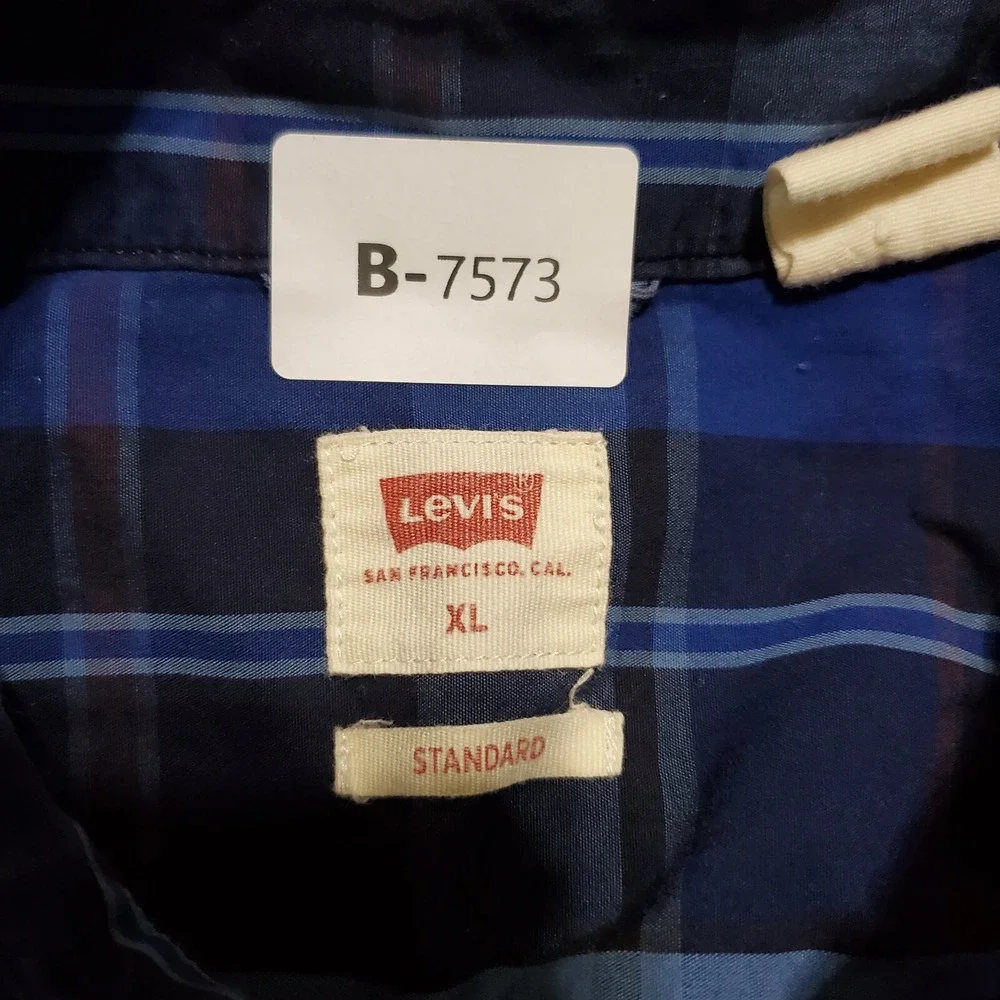 Levi's Men Button‎ Up Shirt XL Blue Plaid Long Sleeve Pocket Casual
